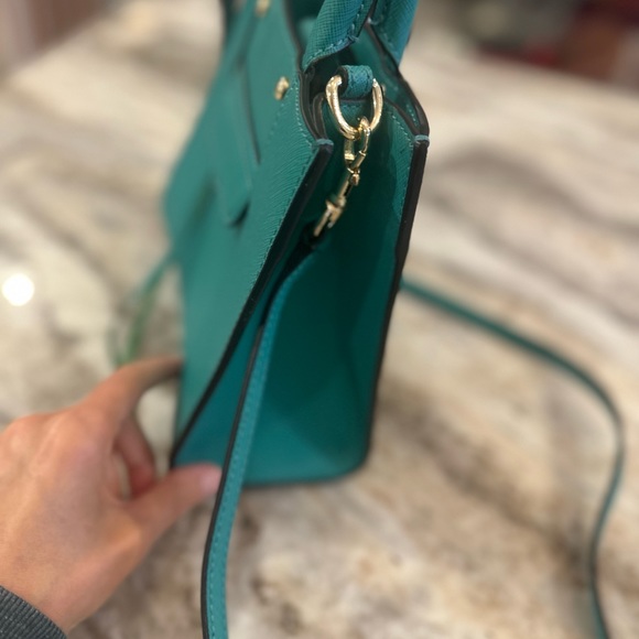Like new Rebecca Minkoff leather crossbody in rare gem color 💎 - Picture 2 of 7